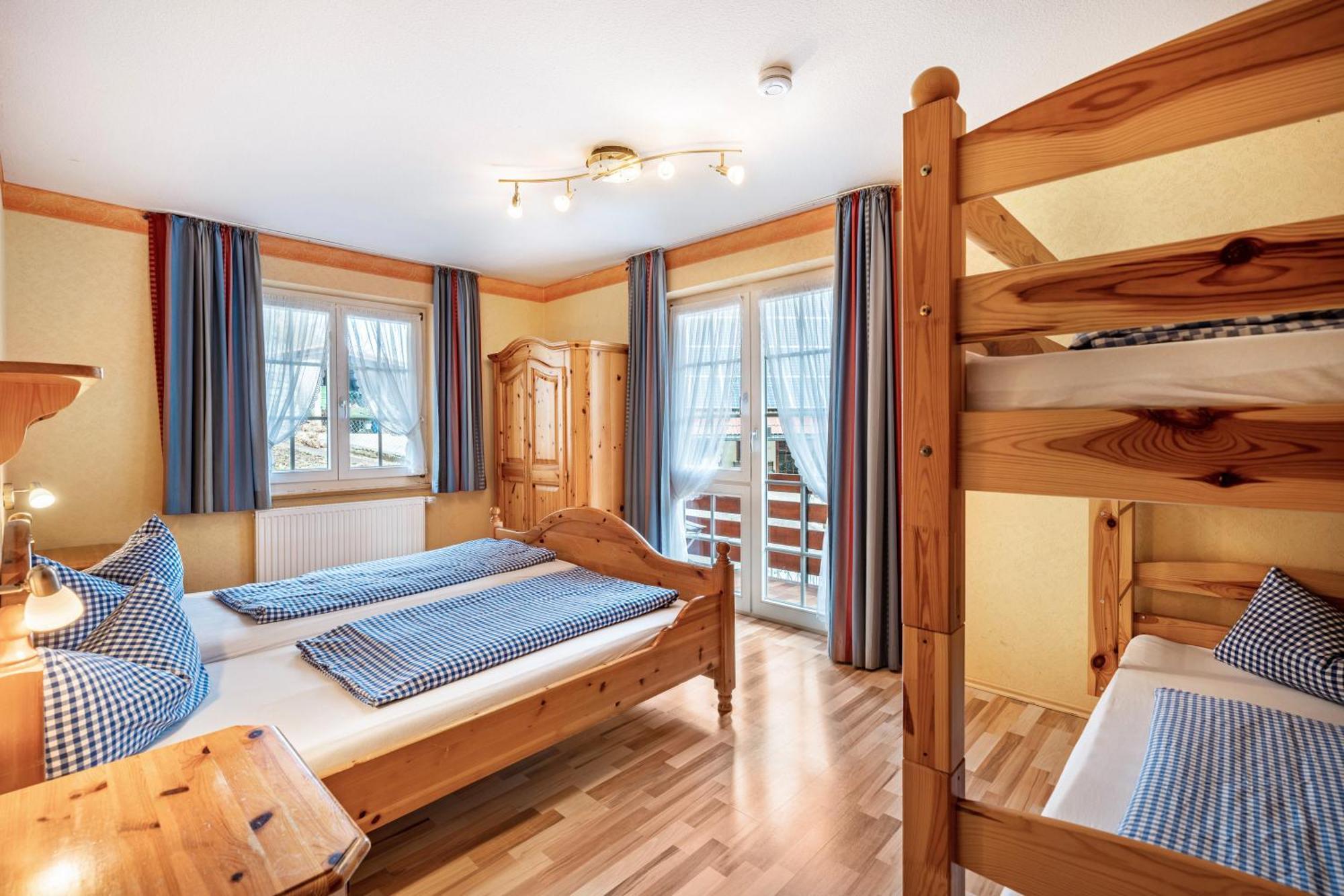 Josenhof Hotel Wolfach Buitenkant foto
